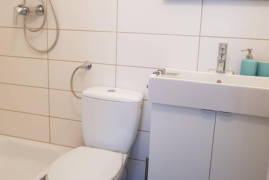 City Apartment Near Shooping Center, 6 Guests Berlin Exterior photo